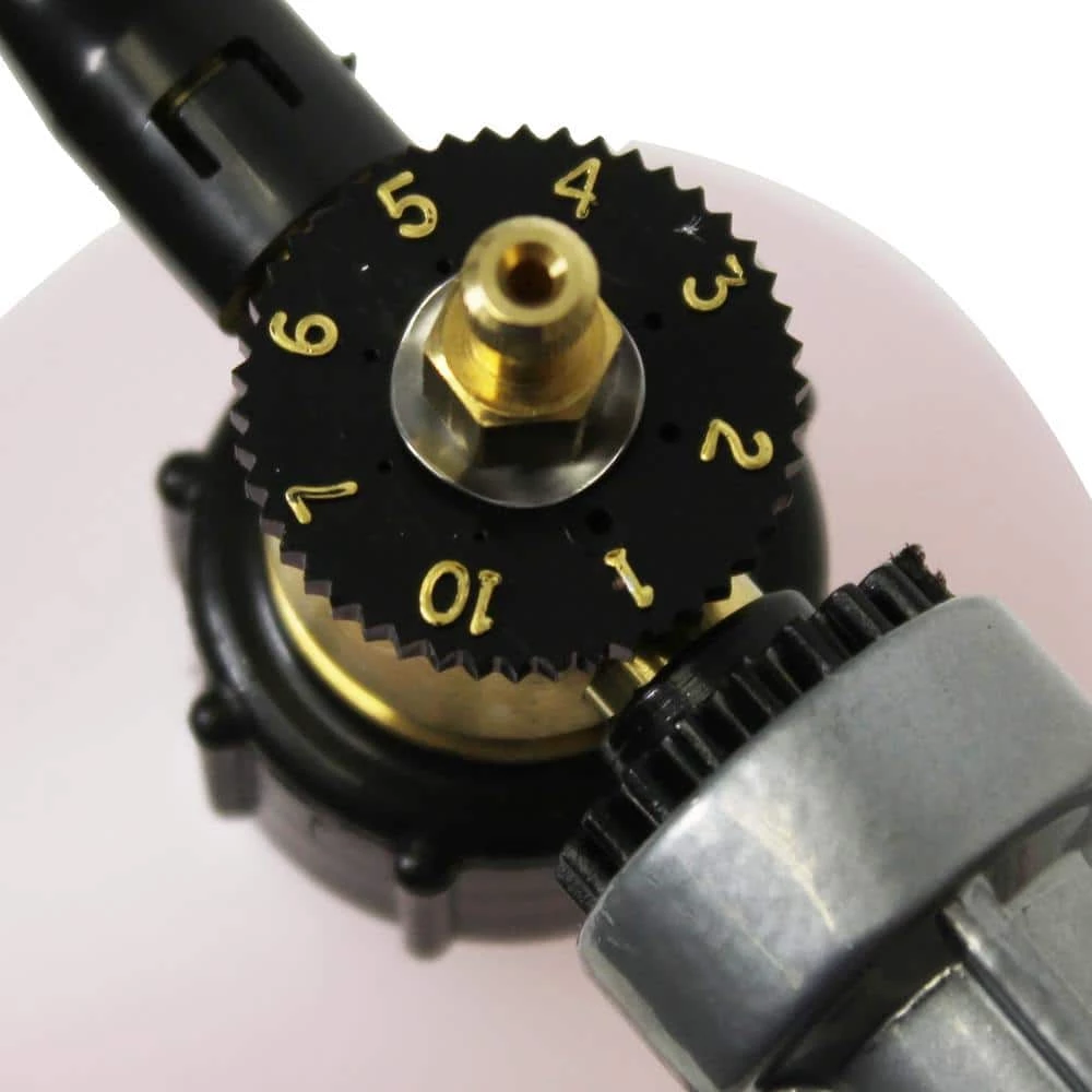 Chapin Professional All-Purpose Sprayer with Metering Dial Sprays up to 100 Gal. - Image 2