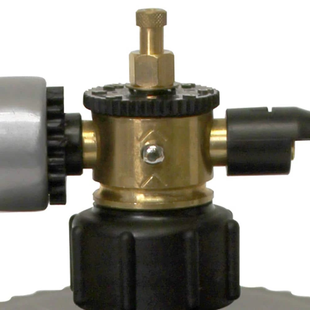 Chapin Professional All-Purpose Sprayer with Metering Dial Sprays up to 320 Gal. - Image 2