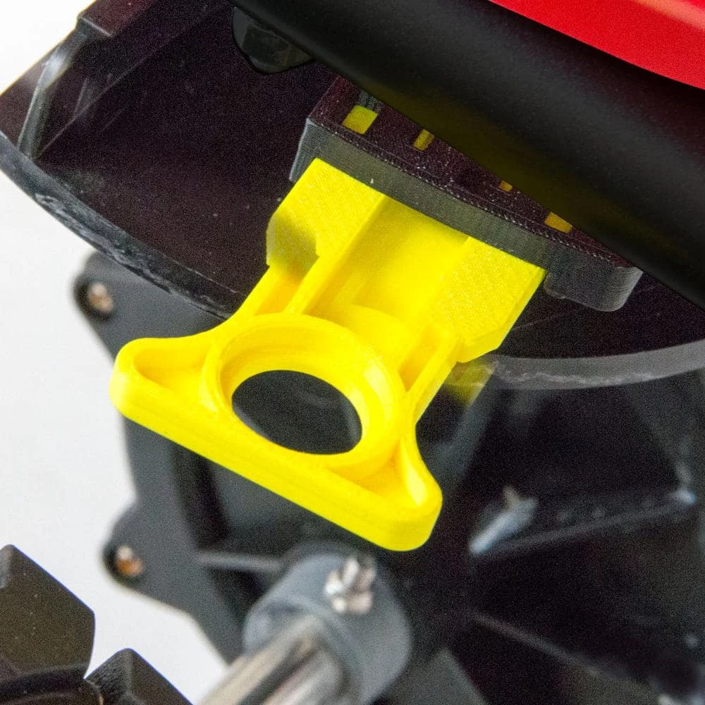 Chapin 80 lbs. Capacity Contractor Turf Spreader - Image 5