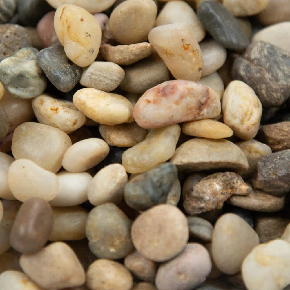MSI Mixed Polished Pebbles 0.5 cu. ft . per Bag (0.25 in. to 0.75 in.) Bagged Landscape Rock - Image 5