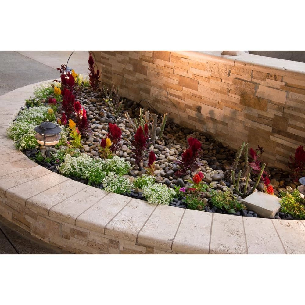 MSI Mixed Polished 0.5 cu. ft . per Bag (0.75 in. to 1.25 in.) Bagged Landscape Rock (28 bags / Covers 14 cu. ft.) - Image 2