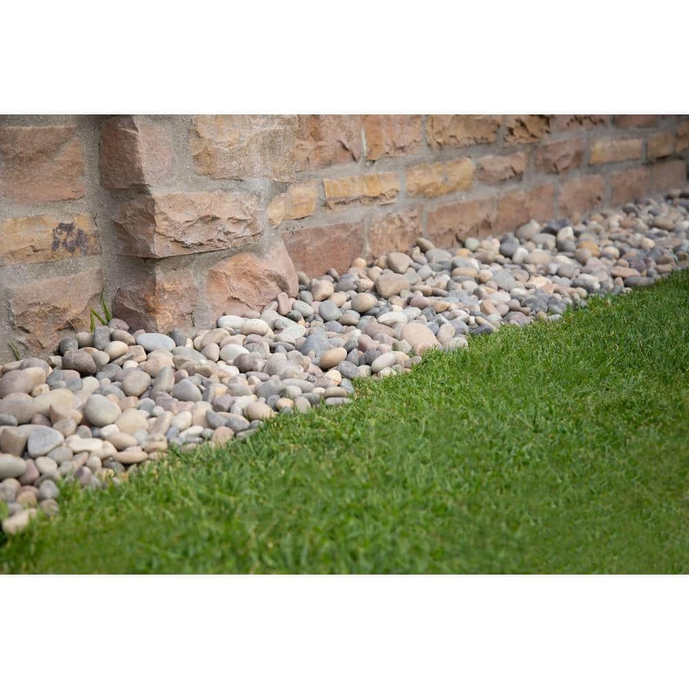 MSI Amazon 0.5 cu.ft. per Bag Medium (0.25 to 1.25 in.) Multi Bagged Landscape Rock - Image 6