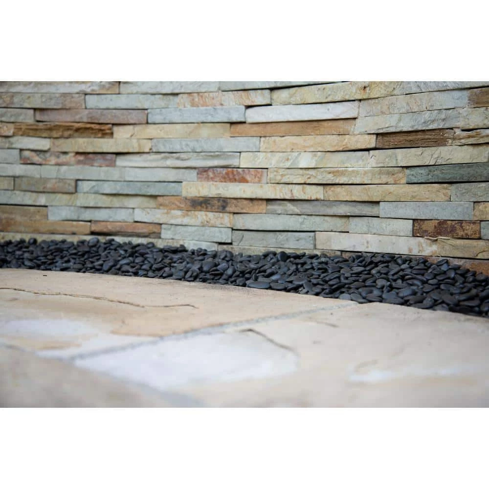 MSI Black Polished Pebbles 0.5 cu. ft . per Bag (0.25 in. to 0.75 in.) Bagged Landscape Rock - Image 3
